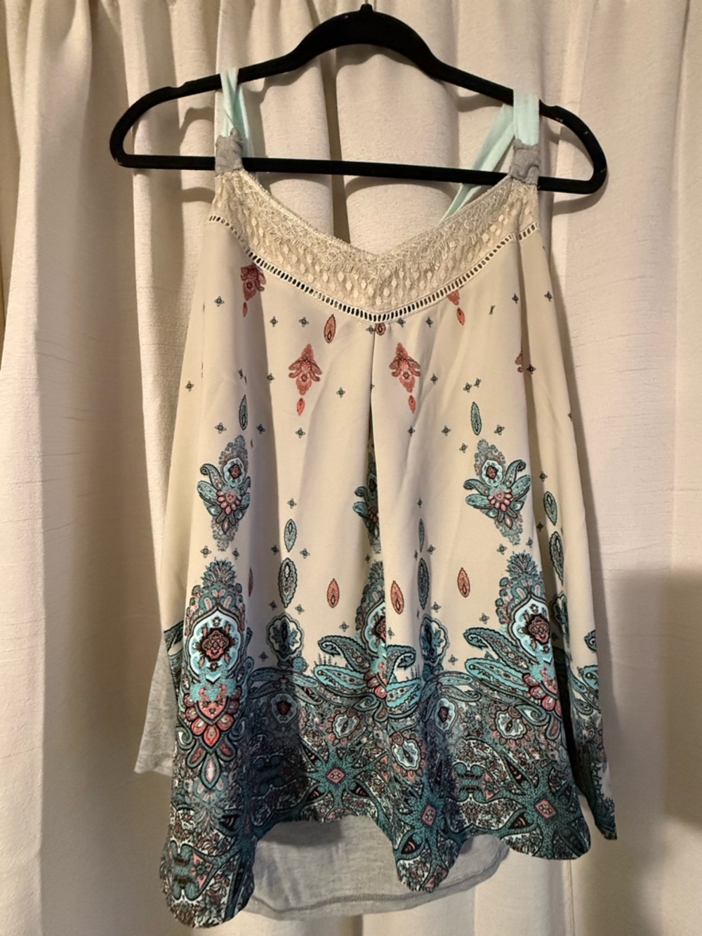 Maurice’s Sleeveless Cream Paisley Lace-Trim Tank with Teal Accents